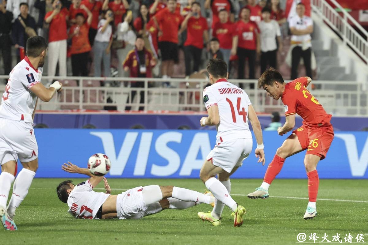 激烈角逐亚洲杯赛场